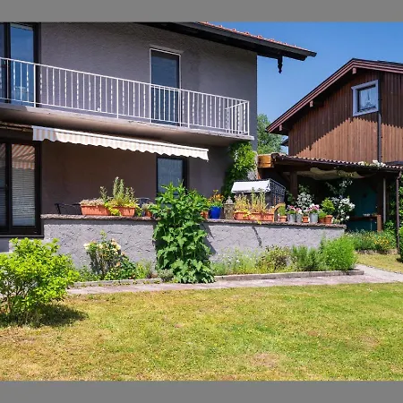 Ferienwohnung Lois Apartman